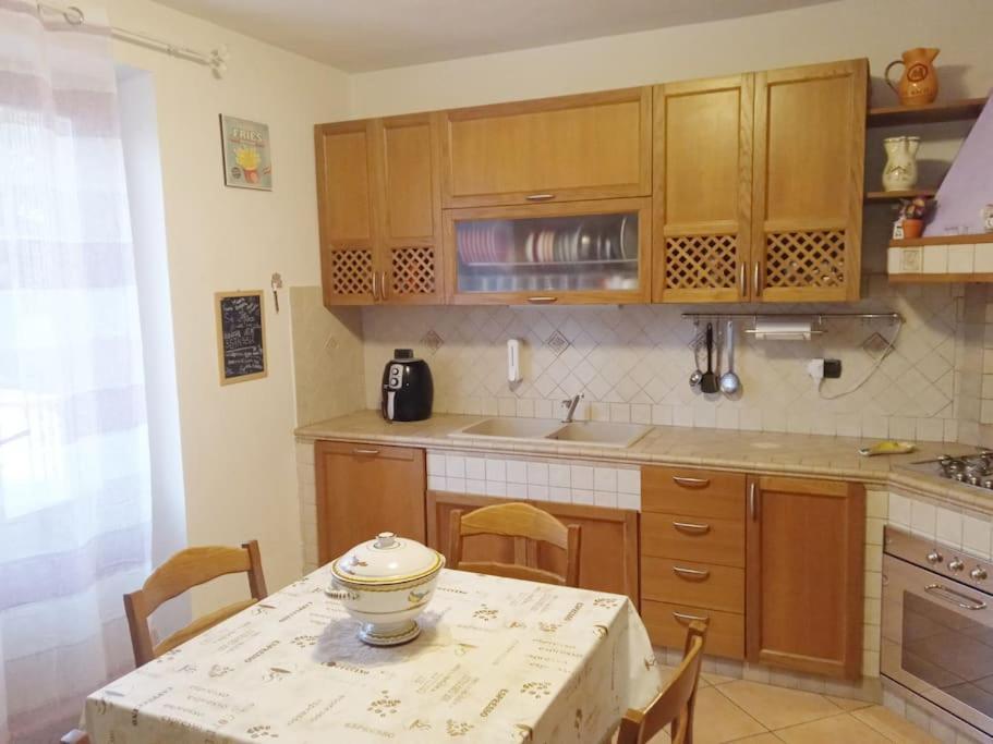 Villetta Con Parco Vicino San Gimignano Колле-ди-Валь-д'Эльса Экстерьер фото